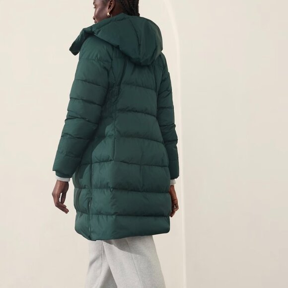 Athleta Downtown Puffer Parka - Size Small - Color CYPRESS - *NEW WITH TAGS* - Picture 5 of 5